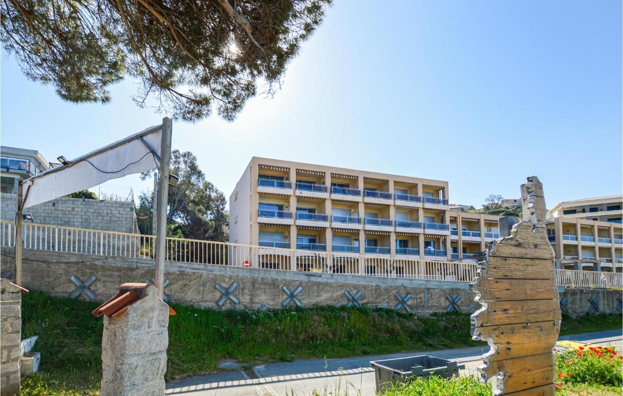 Cozy Apartment In Propriano With Kitchen Exterior photo